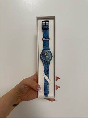 Swatch x MoMA Vincent Van Gogh Starry Night SUOZ335 Watch – New Unworn w/ Box